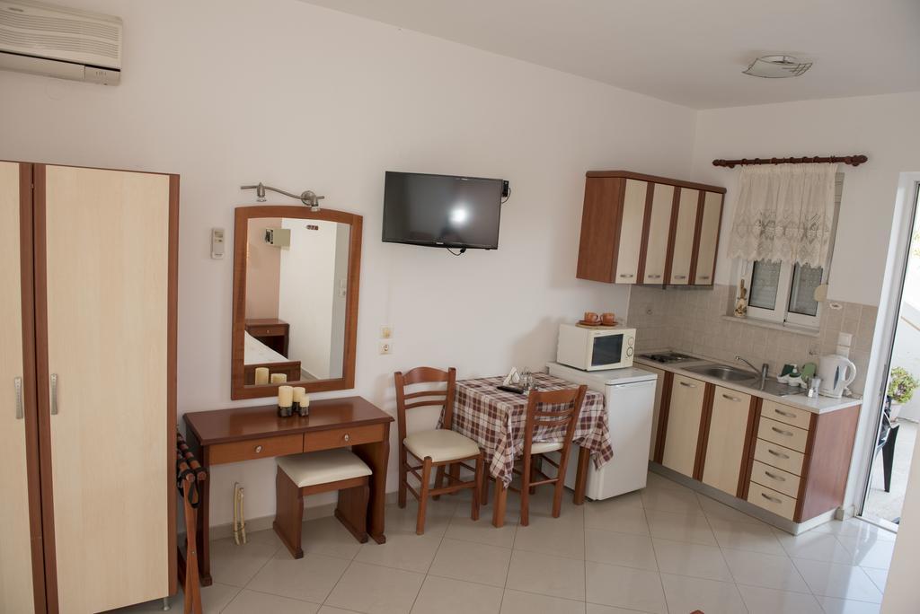 Nephele Apartments Фалираки Экстерьер фото