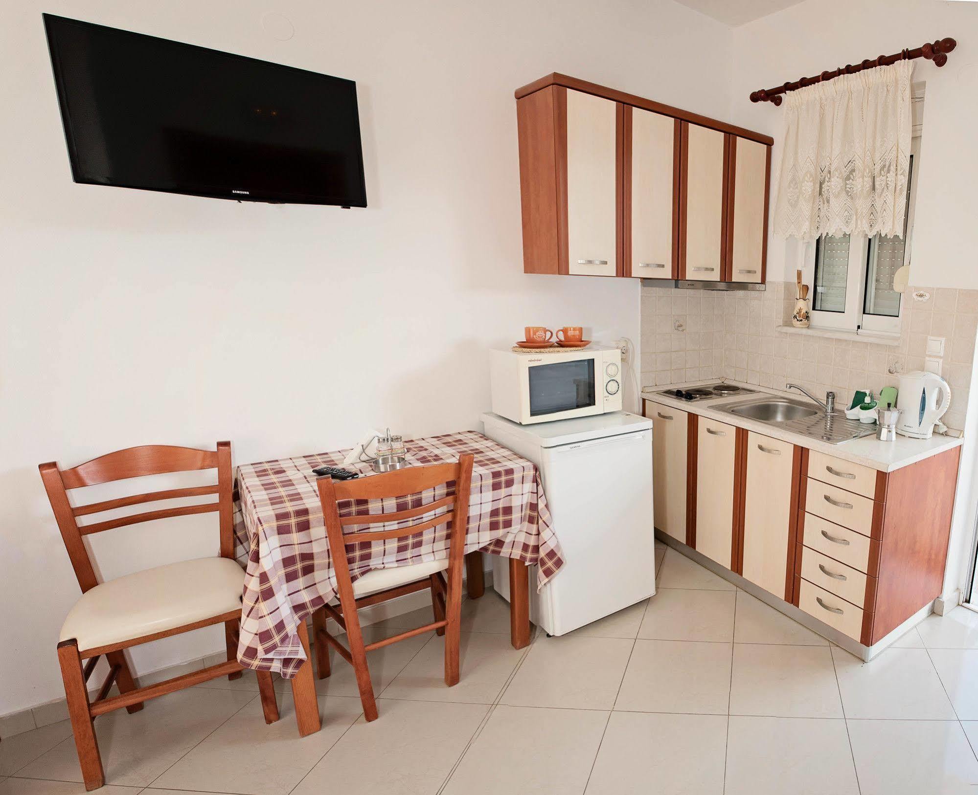 Nephele Apartments Фалираки Экстерьер фото